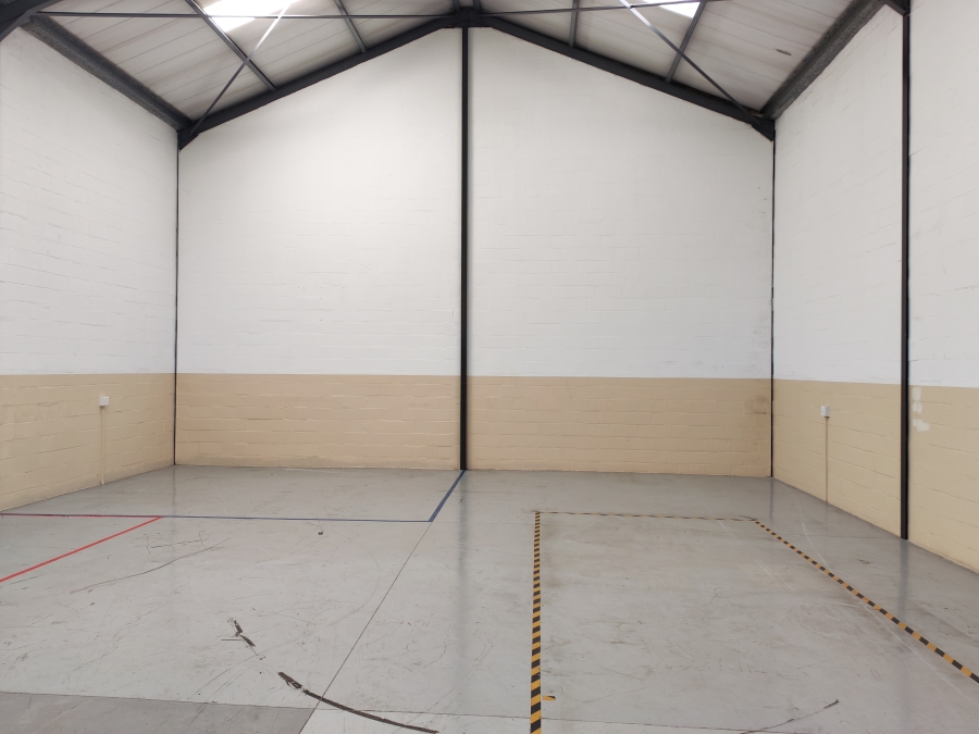 To Let Commercial Property for Rent in Asla Park Western Cape